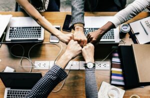 9 actividades de team building para unir a un equipo de trabajo